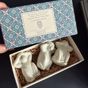 ☀️🌴Gianna Rose Atelier Monkey-Shaped Hand Soaps